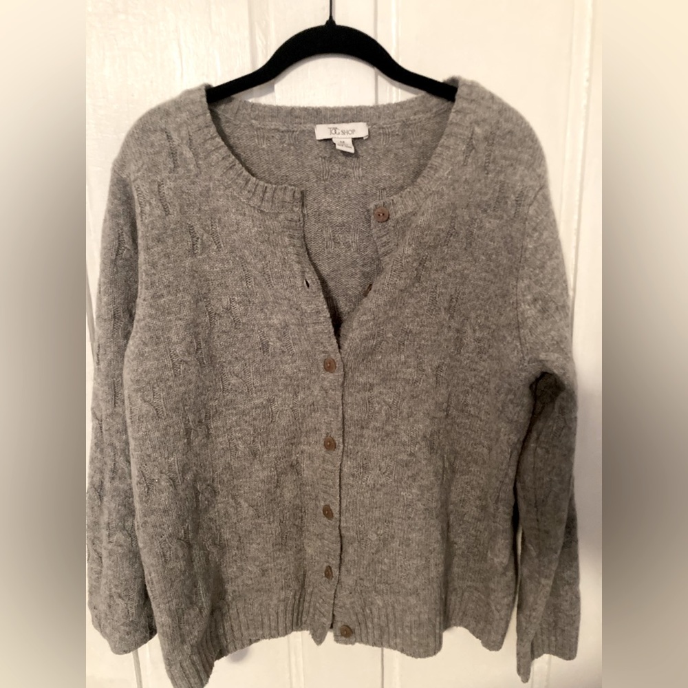Irish Sweater - image 1
